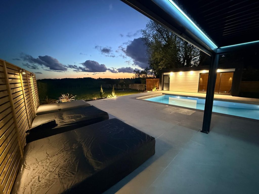 Award-winning garden design and landscaping in Leicestershire – completed outdoor transformation with patio and planting